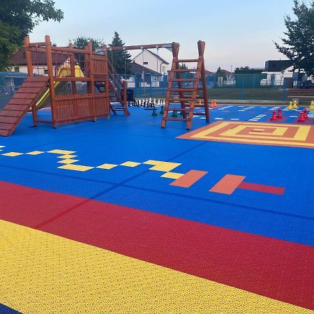 Penthouse West S Daire Varaždin Dış mekan fotoğraf