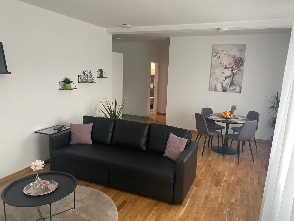 Penthouse West S Daire Varaždin Dış mekan fotoğraf